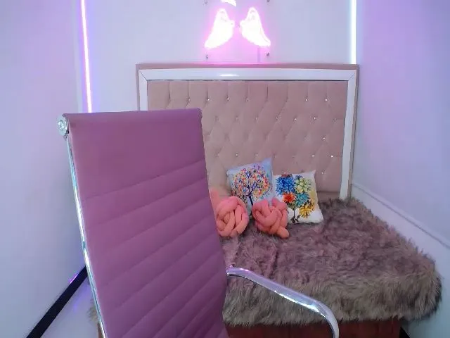 Live sex webcam photo for Ani_paris #263219798