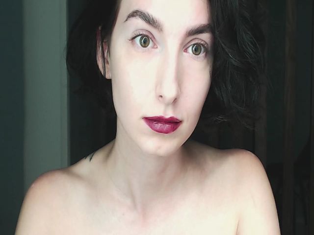 Live sex webcam photo for Miss_v22 #256421480