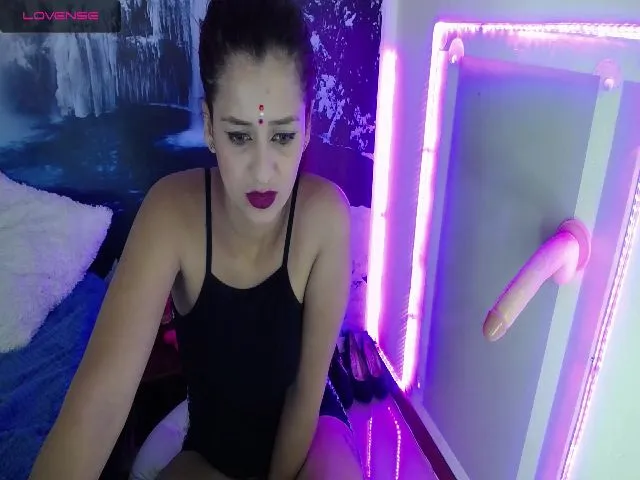 Live sex webcam photo for Jane_23 #264289702