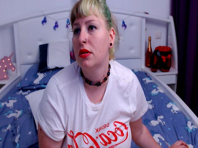 Live sex webcam photo for Miss_Unicorn_ #252809698