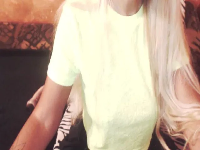 Live sex webcam photo for Goodspleasure #254911410