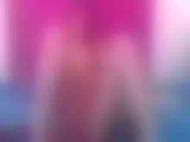 Live sex webcam photo for Redmilf_69 #262314619