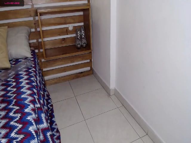 Live sex webcam photo for Katsumi_zenn #252693026