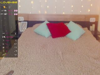 Live sex webcam photo for Linda_San #252078374