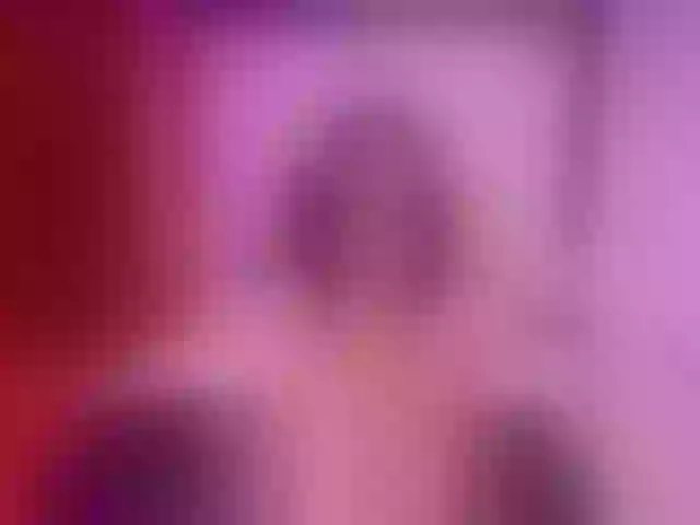 Live sex webcam photo for MichelleRusel #253120391