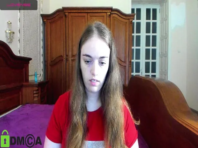Live sex webcam photo for Fi_Lena #264792017