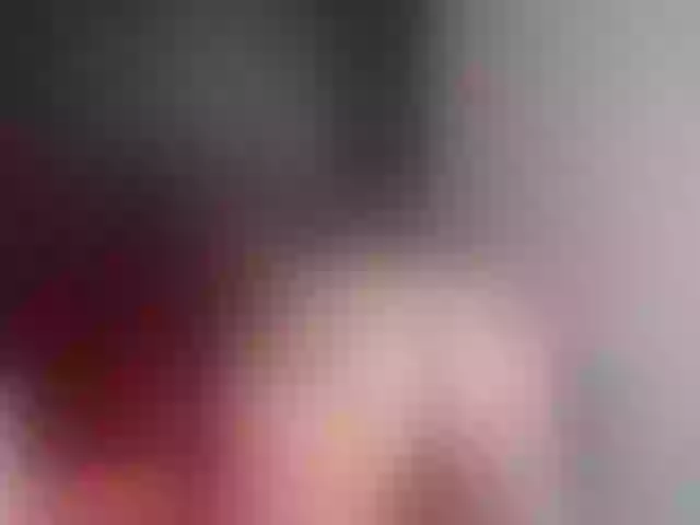 Live sex webcam photo for April_dew #256566339