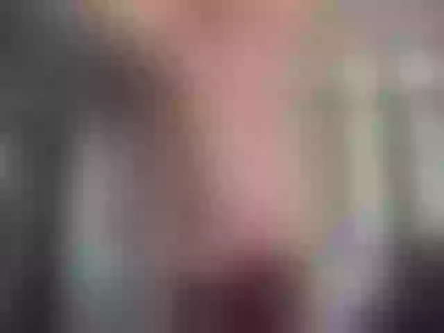 Live sex webcam photo for JenniferLuvv #258534099
