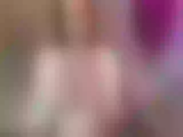 Live sex webcam photo for sunny__1day #260043375