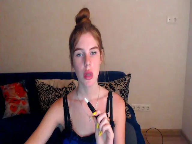 Live sex webcam photo for Vesnyshka #258329819