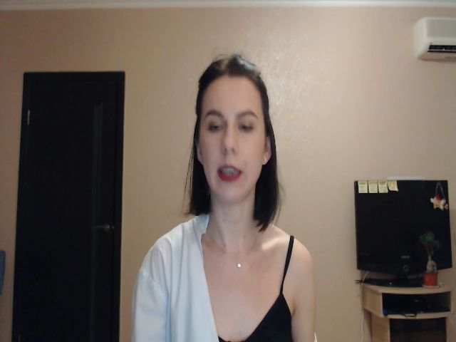 Live sex webcam photo for CandyJylie #256049688