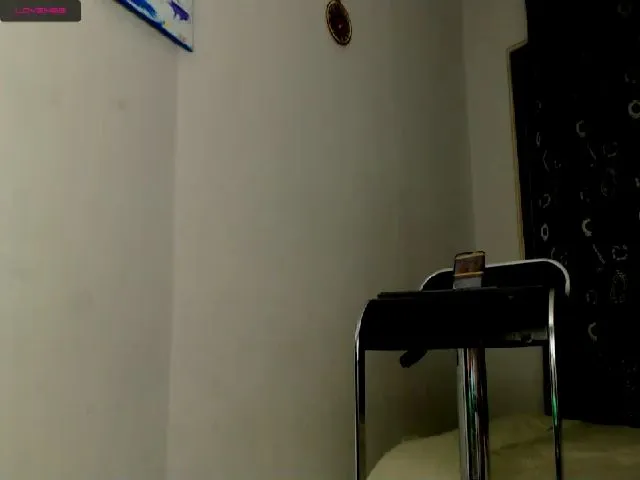Live sex webcam photo for Klumstars #256149123