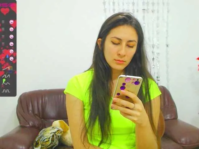 Live sex webcam photo for hannacamgirl #247865745