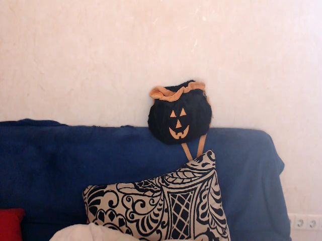 Live sex webcam photo for Killinna #253813220