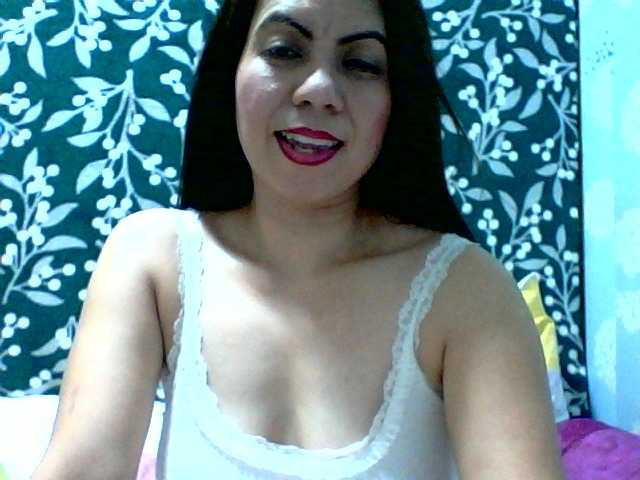 Live sex webcam photo for Scarletteb #241437284