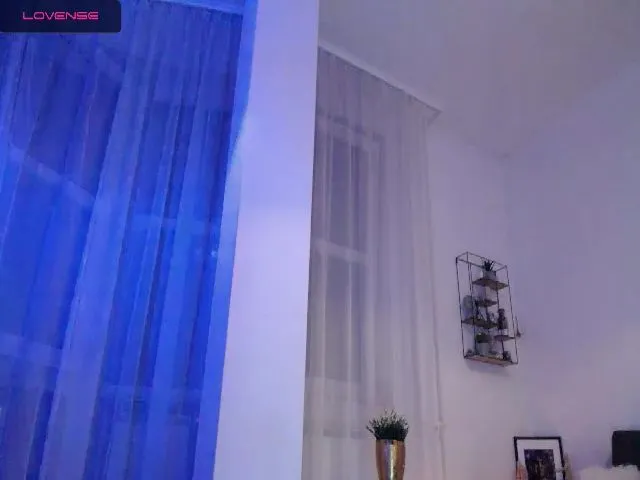 Live sex webcam photo for AstekAngel #262860261