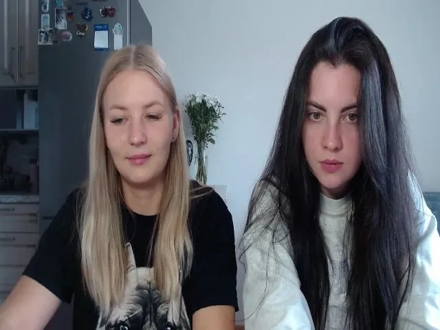 Live sex webcam photo for UrBlack_Kitty #263560218