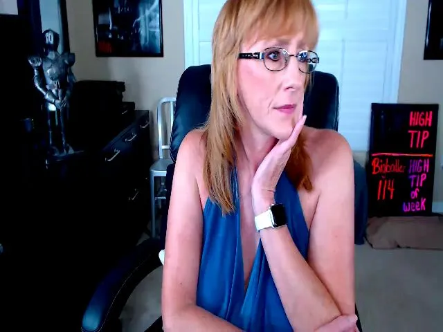 Live sex webcam photo for SummerKnightz #255785588