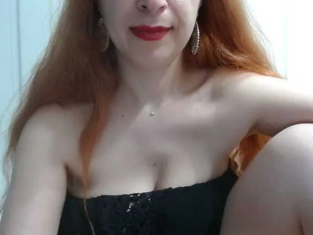 Live sex webcam photo for Alida-2 #263821057