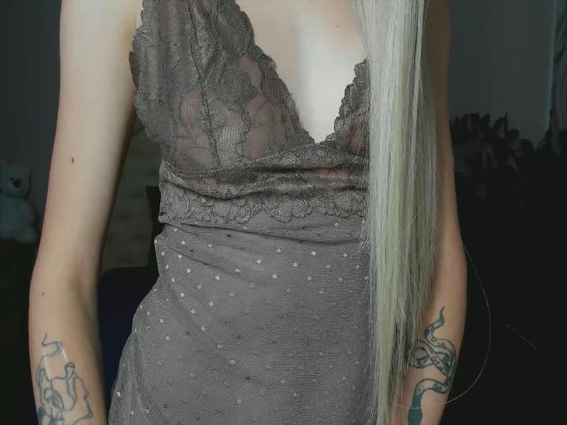 Live sex webcam photo for Tery_Hether #255410238