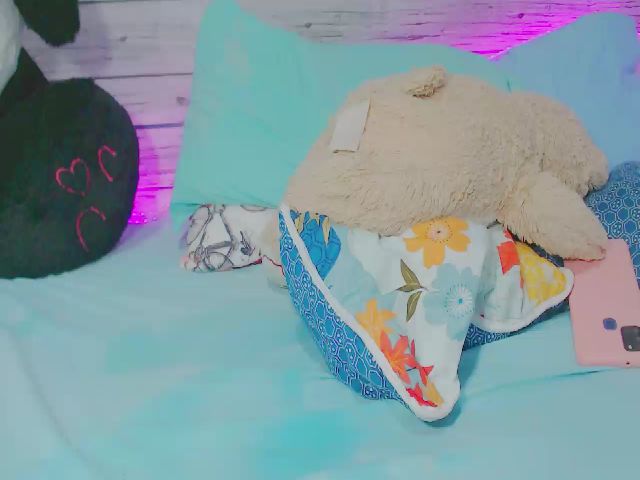 Live sex webcam photo for Lucy_park #253677238