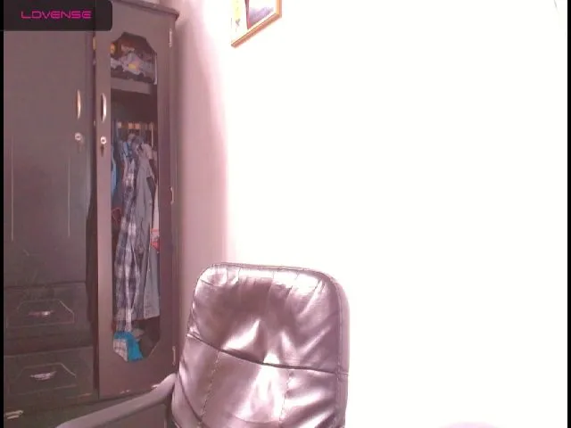 Live sex webcam photo for Carol_gray #253417188