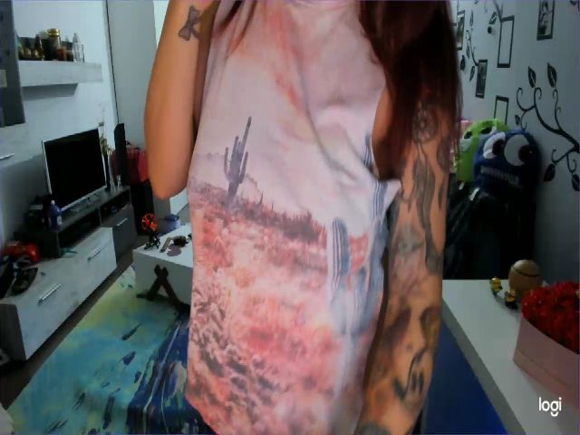 Live sex webcam photo for OneLife_ #252966003