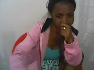 Live sex webcam photo for tinychloe #240498458