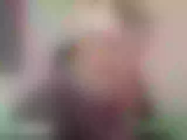 Live sex webcam photo for MadelinLove #255538180