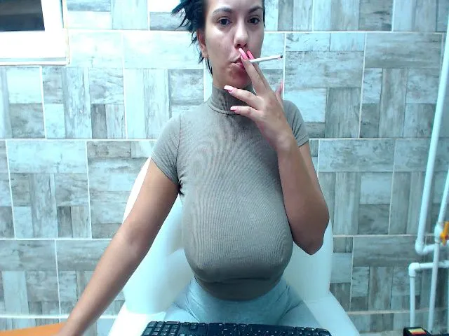 Live sex webcam photo for Lexy_black #256051938