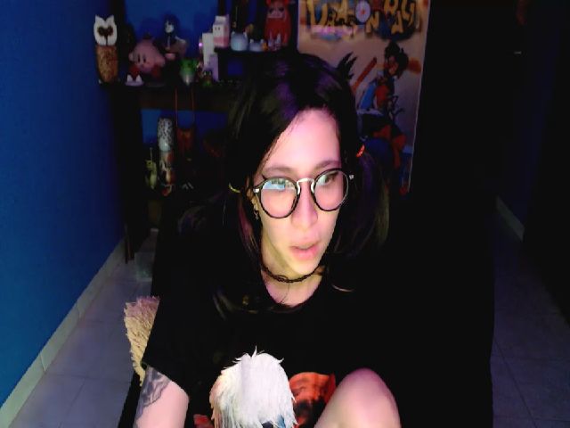 Live sex webcam photo for umaru_michae #254422652