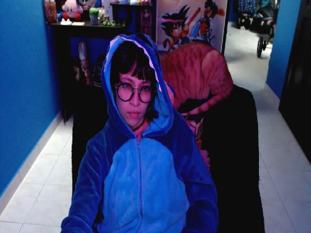 Live sex webcam photo for umaru_michae #254115448