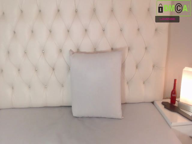 Live sex webcam photo for Kailyn_ #260226125