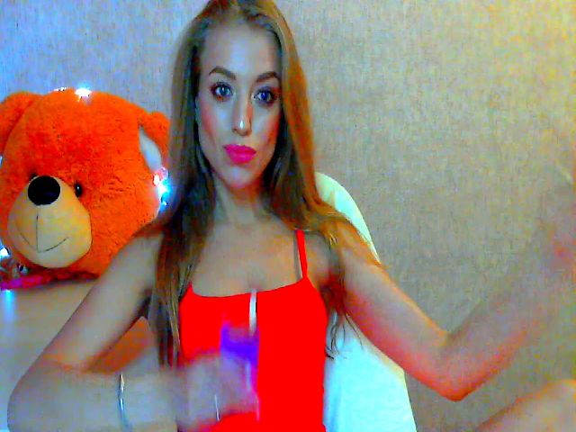 Live sex webcam photo for Hollyda #263443138