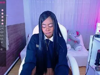 Live sex webcam photo for Aria-brown #240648587