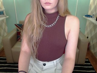 Live sex webcam photo for AvaHealthy #240744741