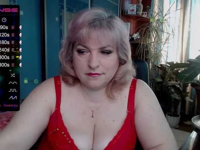 Live sex webcam photo for SmileOfAngel #252415430