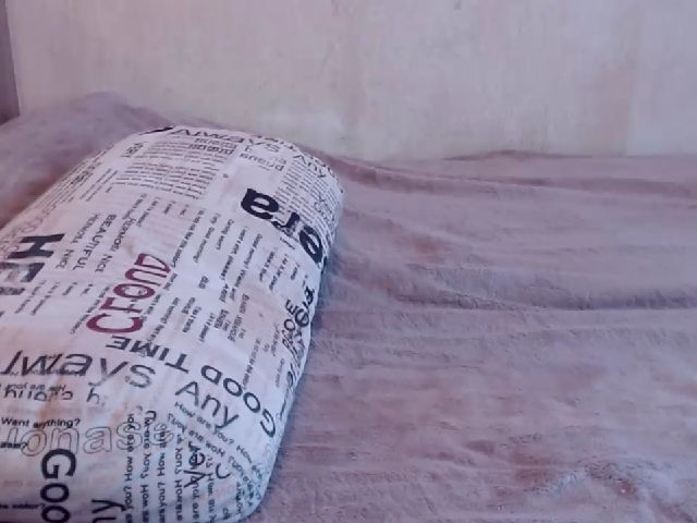 Live sex webcam photo for AndreaBlondy #259386377