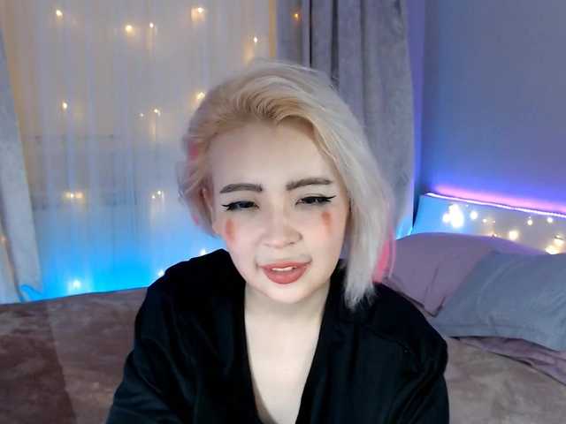 Live sex webcam photo for ChioChana #241607156