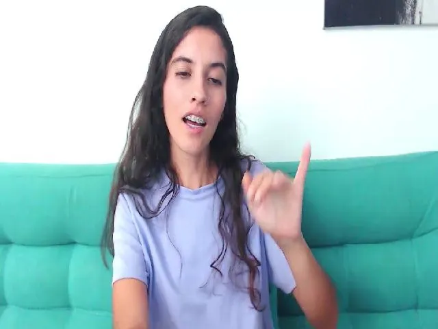 Live sex webcam photo for Lailypink #257911291