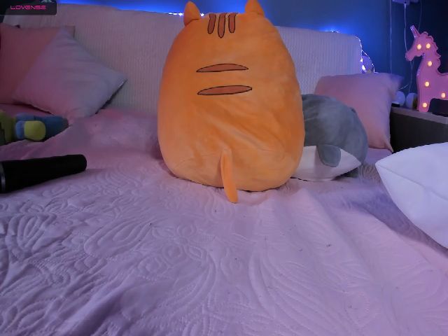 Live sex webcam photo for Milly_Saint #253370792