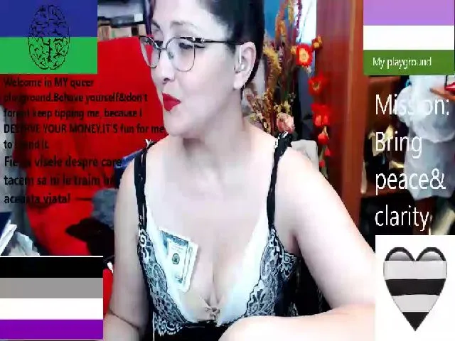 Live sex webcam photo for ImperatrizaS #265329648