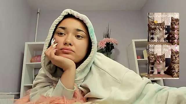 Live sex webcam photo for DoryHope #241973847