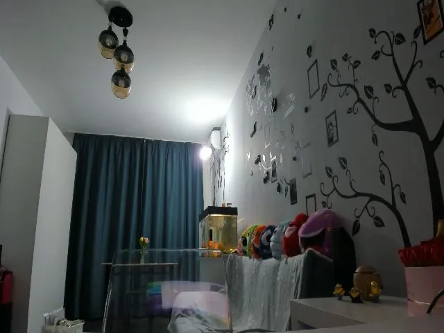 Live sex webcam photo for OneLife_ #256608743