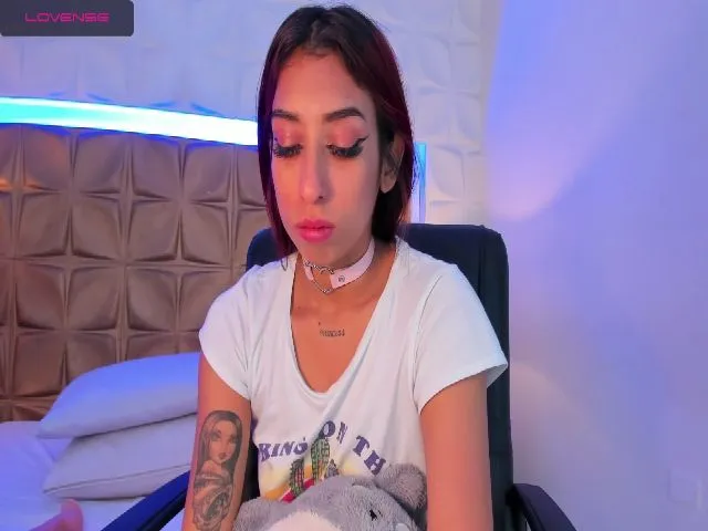 Live sex webcam photo for CandyLaw_ #264379064