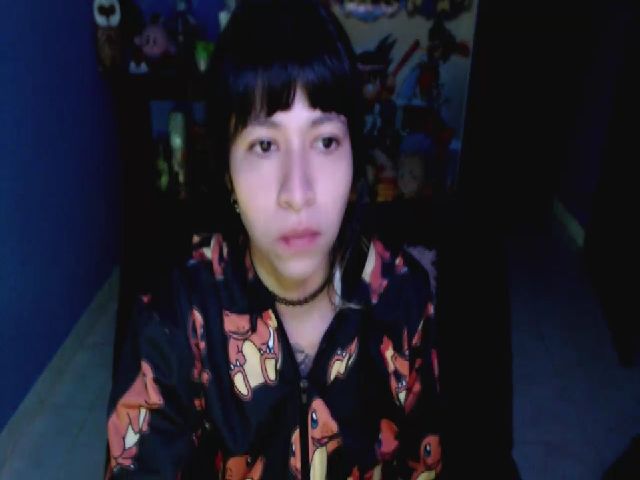 Live sex webcam photo for umaru_michae #255530223