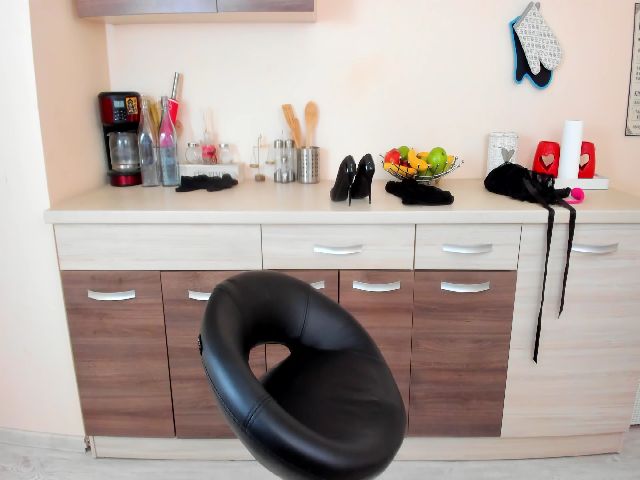 Live sex webcam photo for KimoraJoy #287860447