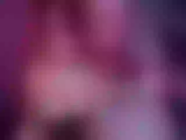 Live sex webcam photo for Melannie_1 #252517797