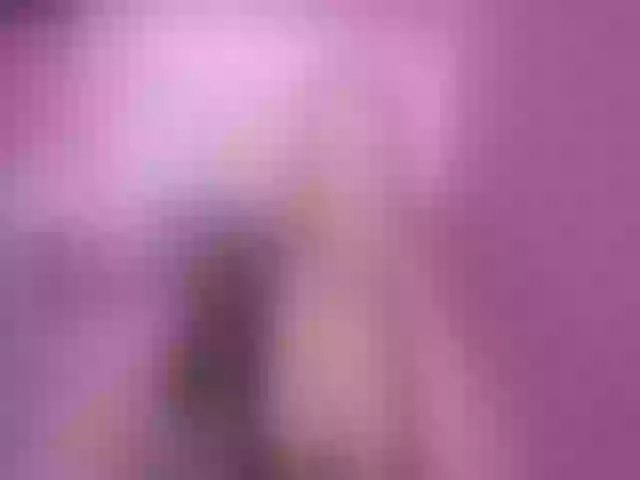 Live sex webcam photo for PtiMermaid #256672815
