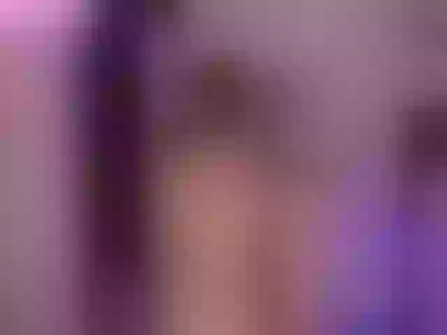 Live sex webcam photo for Melani1_ #255764772